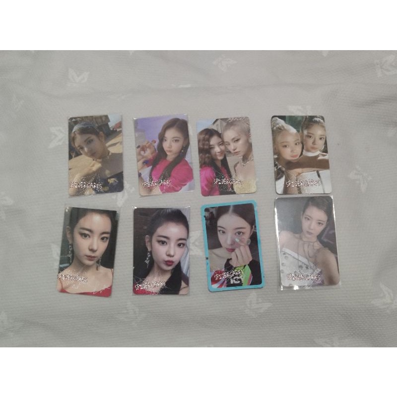 [Official] Photocard Lia Itzy Not Shy | Lia Itzy Icy | Lia Itzy Wf Black Guess Who | Lia pout | Yeji