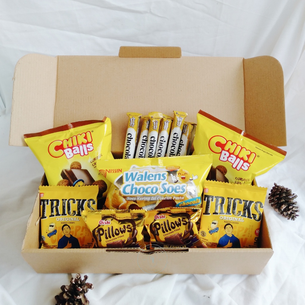 

[Simple] Snack Box / Gift Box / Kado Ulang Tahun / Hadiah Wisuda / Hampers Snack / Kado Snack / Hadiah Ulang Tahun / Snack Murah / Snack by GTI