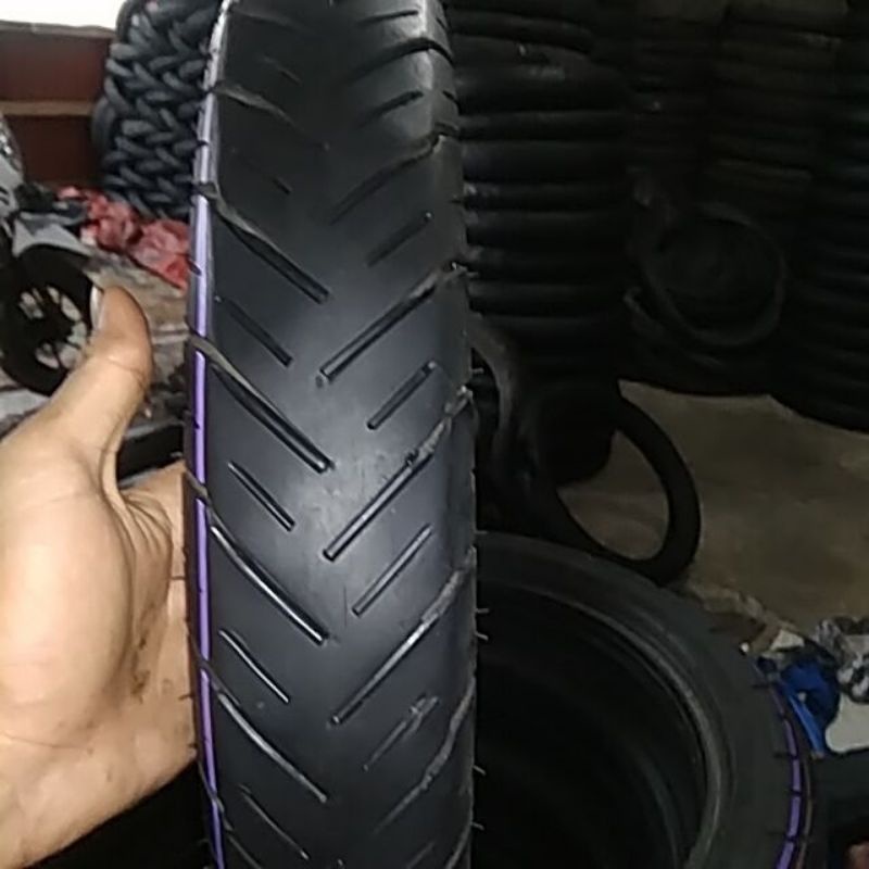 ban motor suntikan merek IRC 80/90 ring 14