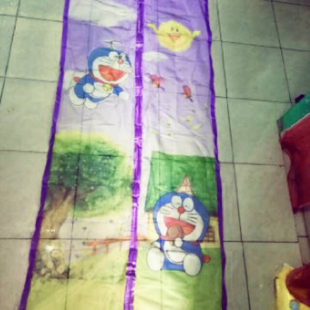 Tirai Magnet Doraemon