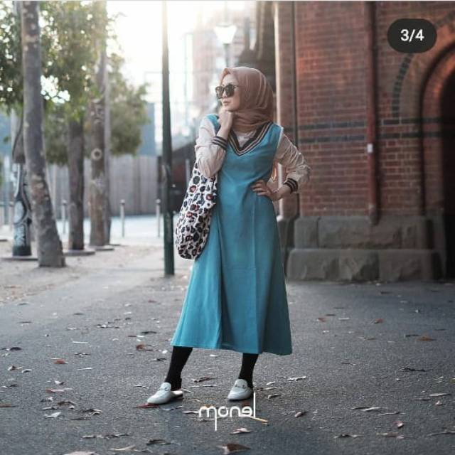 Leah midi dress by monel