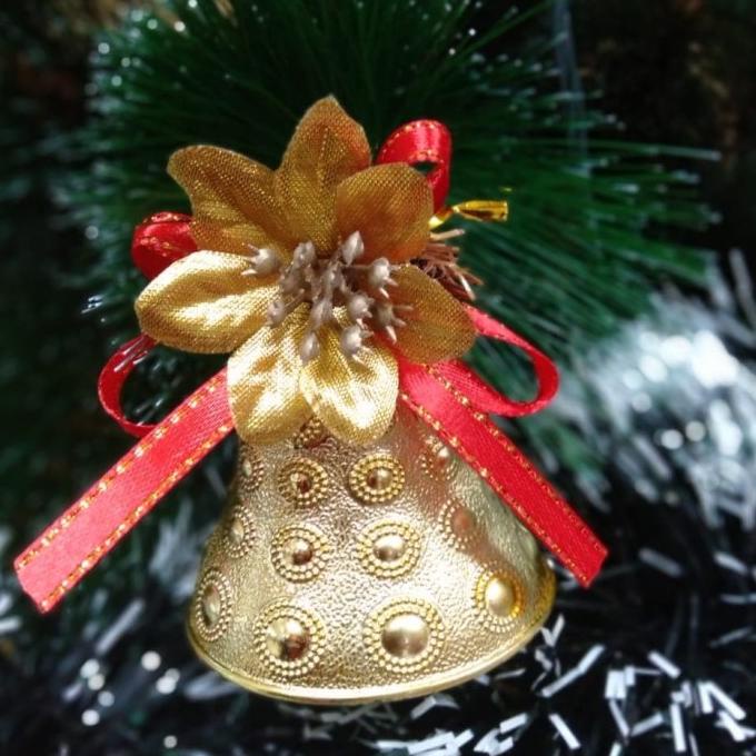 

Hiasan ornamen bel lonceng pohon natal 6cm isi 6 ready stock