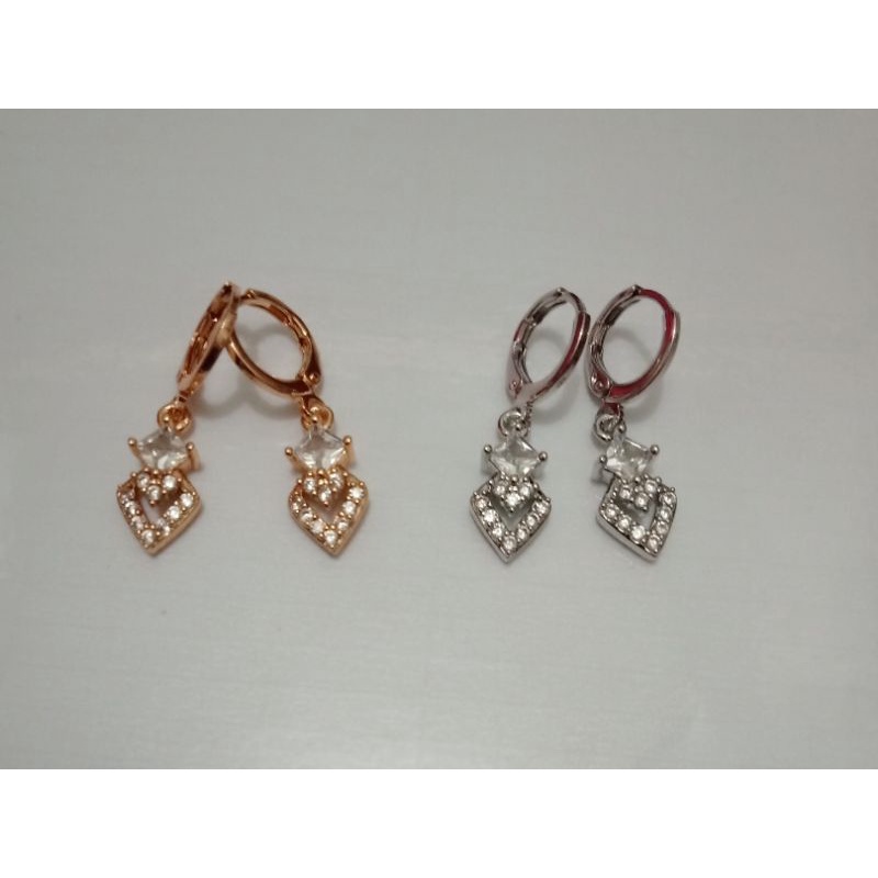 NAC75. Anting xuping wanita lapis emas dgn mata zircon