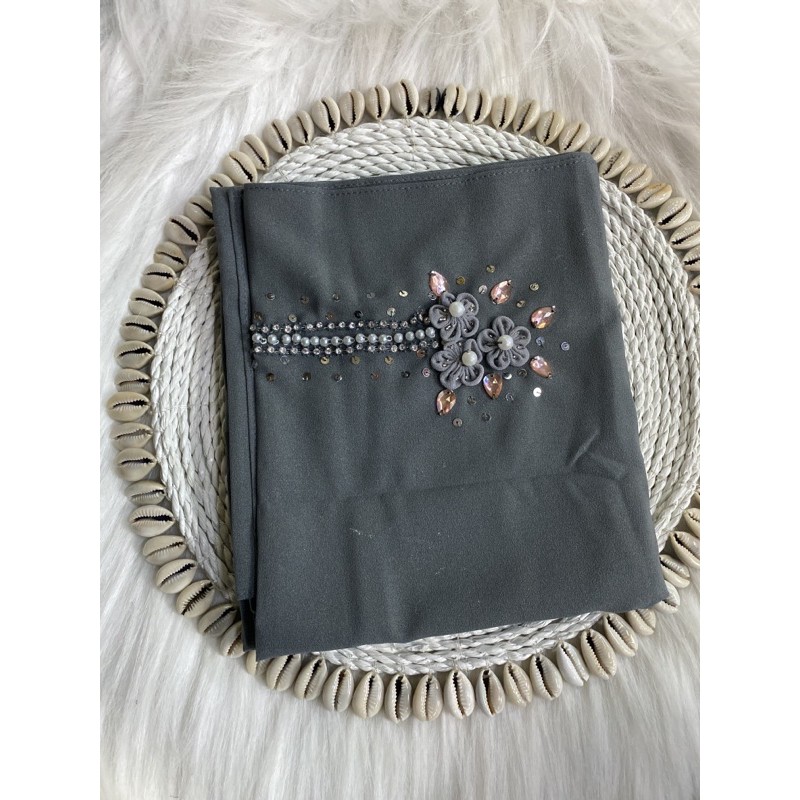 PASHMINA PAYET EDISI RAYA BAHAN DIAMOND CREP UKURAN 175x75-Abu tua