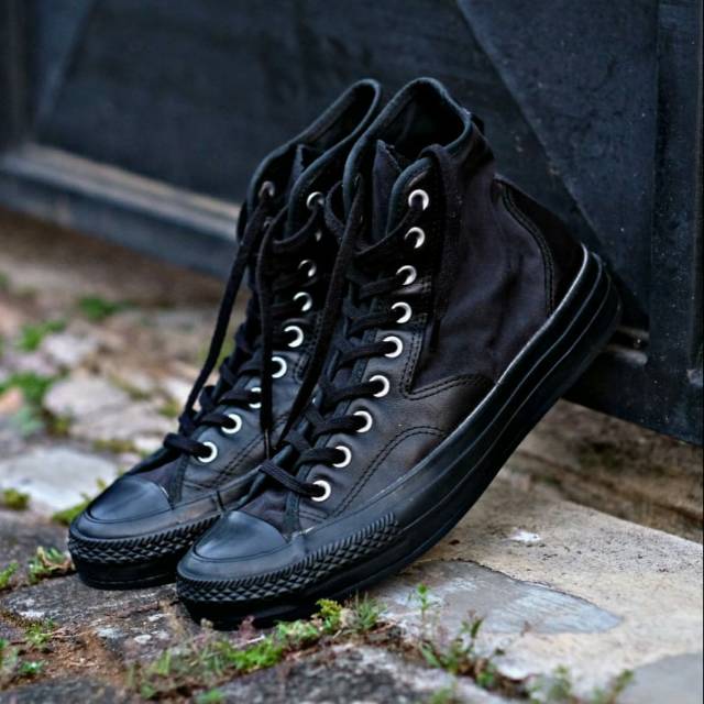 converse leather original