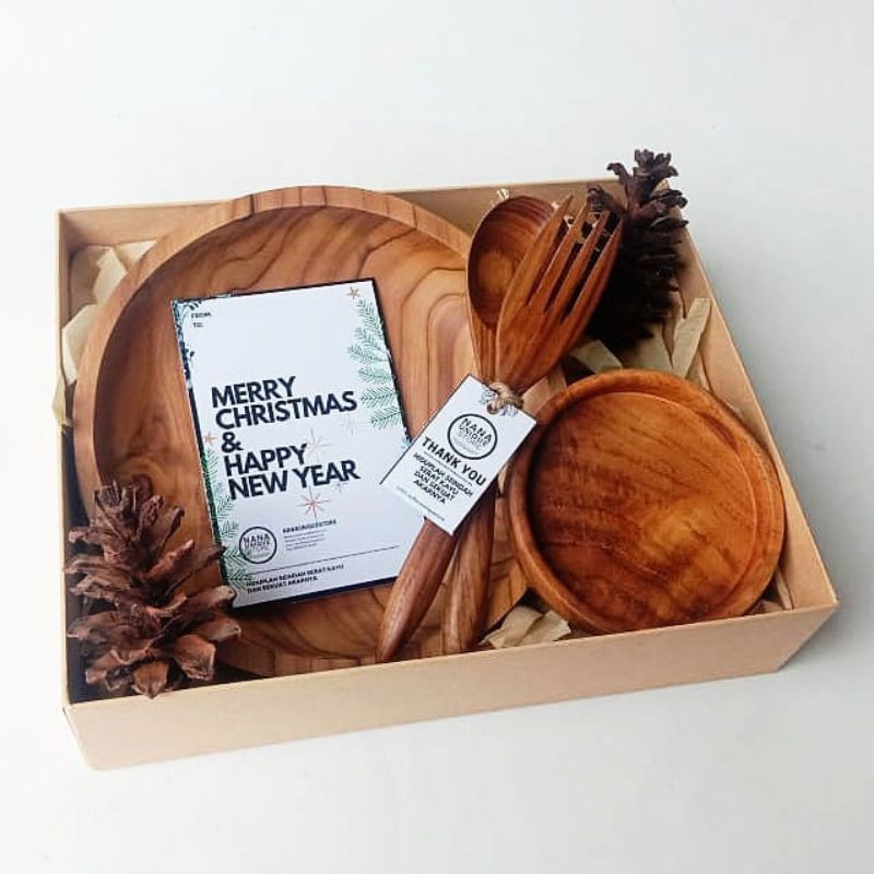 

HAMPERS NATAL CHRISTMAS GIFT KADO HADIAH PERNIKAHAN ULANG TAHUN WISUDA SOUVENIR WEDDING GIFT BOX