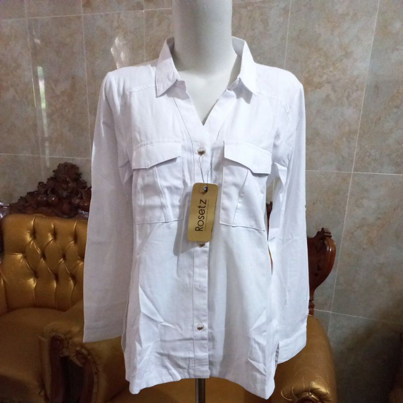 Kemeja Putih Le Rosetz