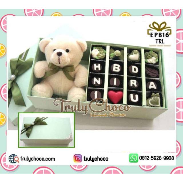 

Hadiah special coklat trulychoco rasa greentea dengan boneka