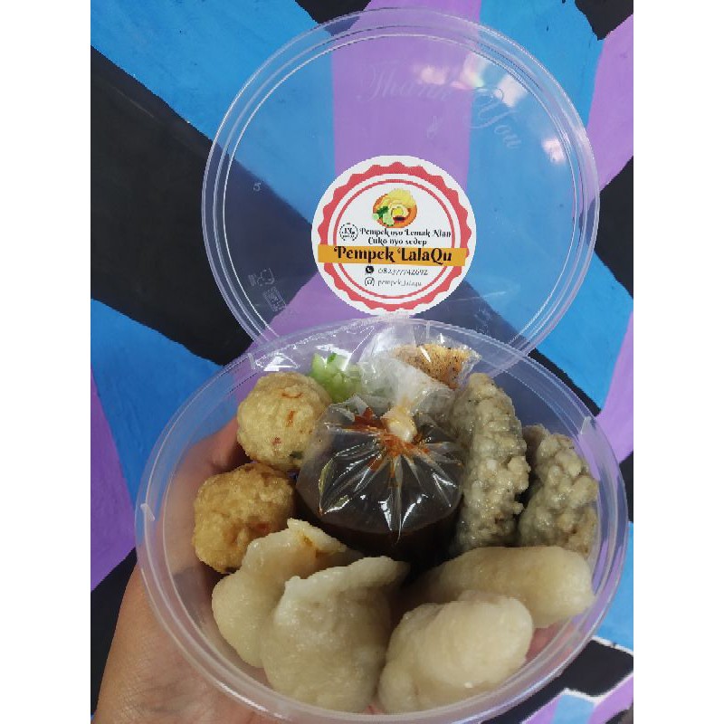 

Pempek
