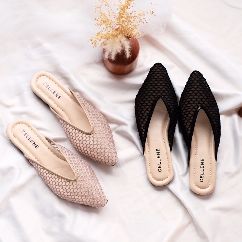 Cellene • Zarrae Flat Shoes