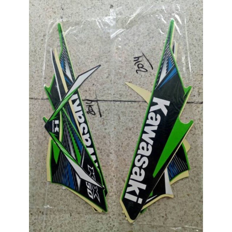 striping standar Lis body motor Kawasaki klx 2014