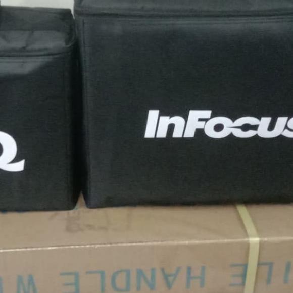 Tas proyektor INFOCUS DAN BENQ New