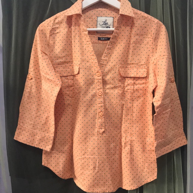 Lea jeans kemeja wanita