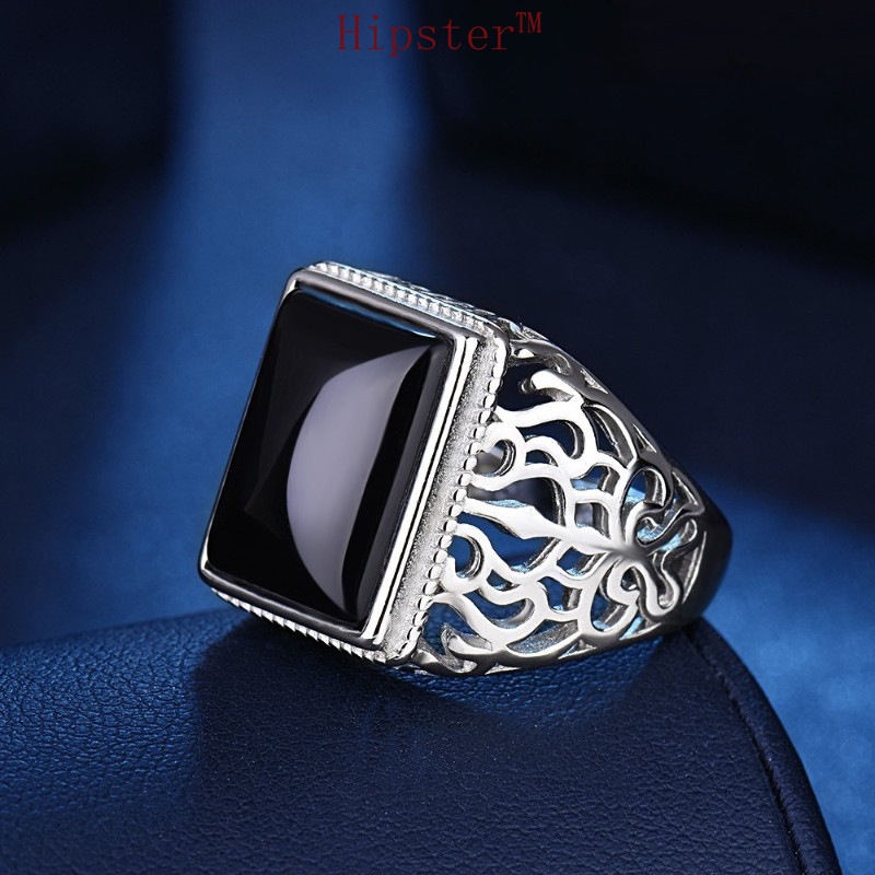 Retro Simple Stylish Domineering Inlaid Hollow Black Agate Ring