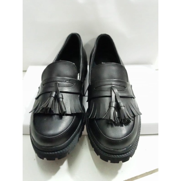 Sepatu Slipon Loafers wanita Terbaru &quot;BIANCA SHOES&quot; Untuk Kondangan Kuliah