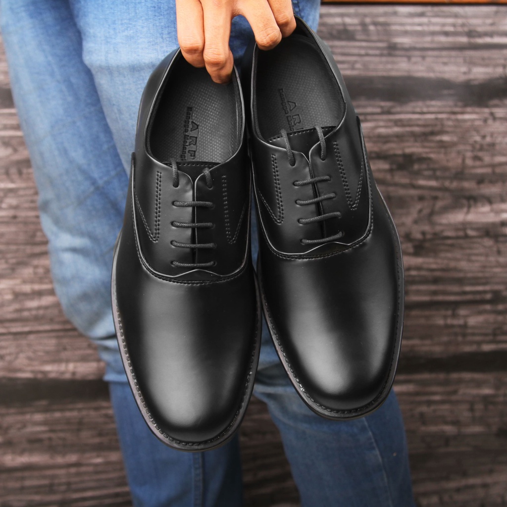 Sepatu Pantofel Pria Formal Casual Kerja Kantor  Pantofel Hitam Pria - Formal Oxford Full Black