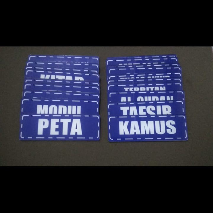 

papan Nama Akrilik