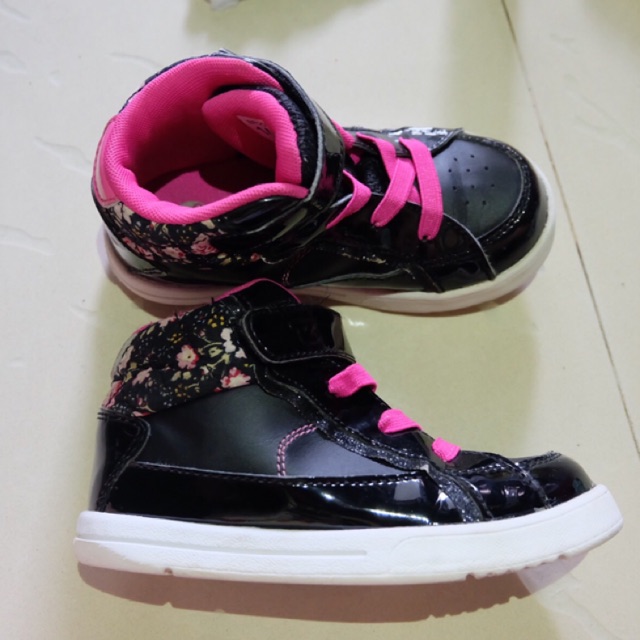 Toe Zone shoes