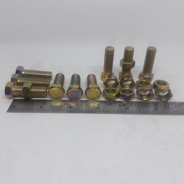 BAUT MUR M10X30 PANJANG 3CM/ BAUT MUR KUNING M10 X 30 KUNCI 14