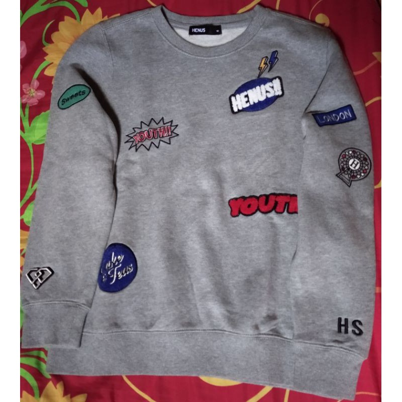crewneck_henus