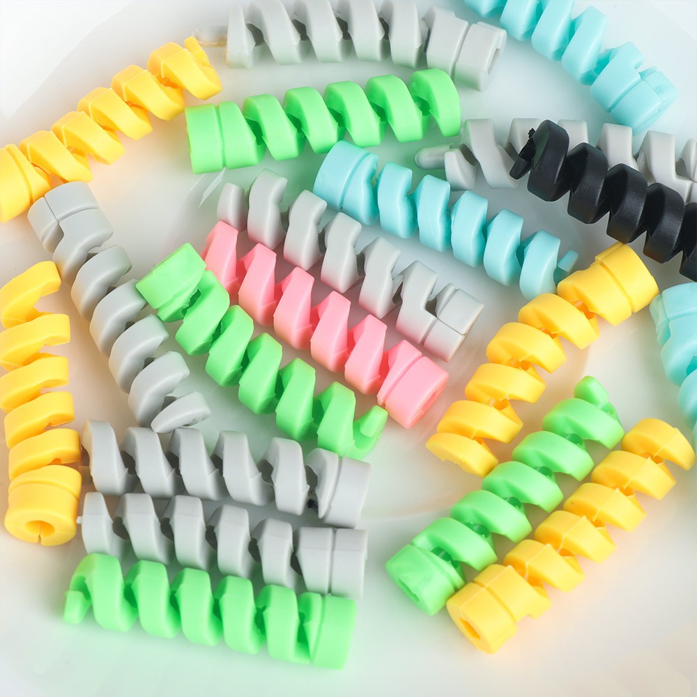 1pc Pelindung Kabel Charger Bahan Silikon Warna-Warni