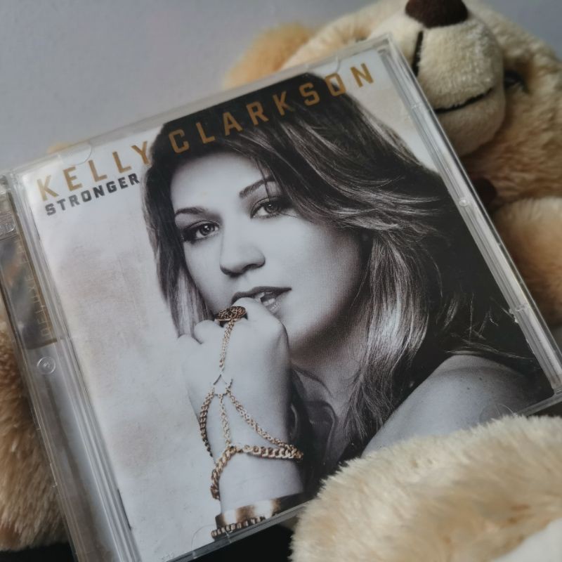 CD KELLY CLARKSON - STRONGER