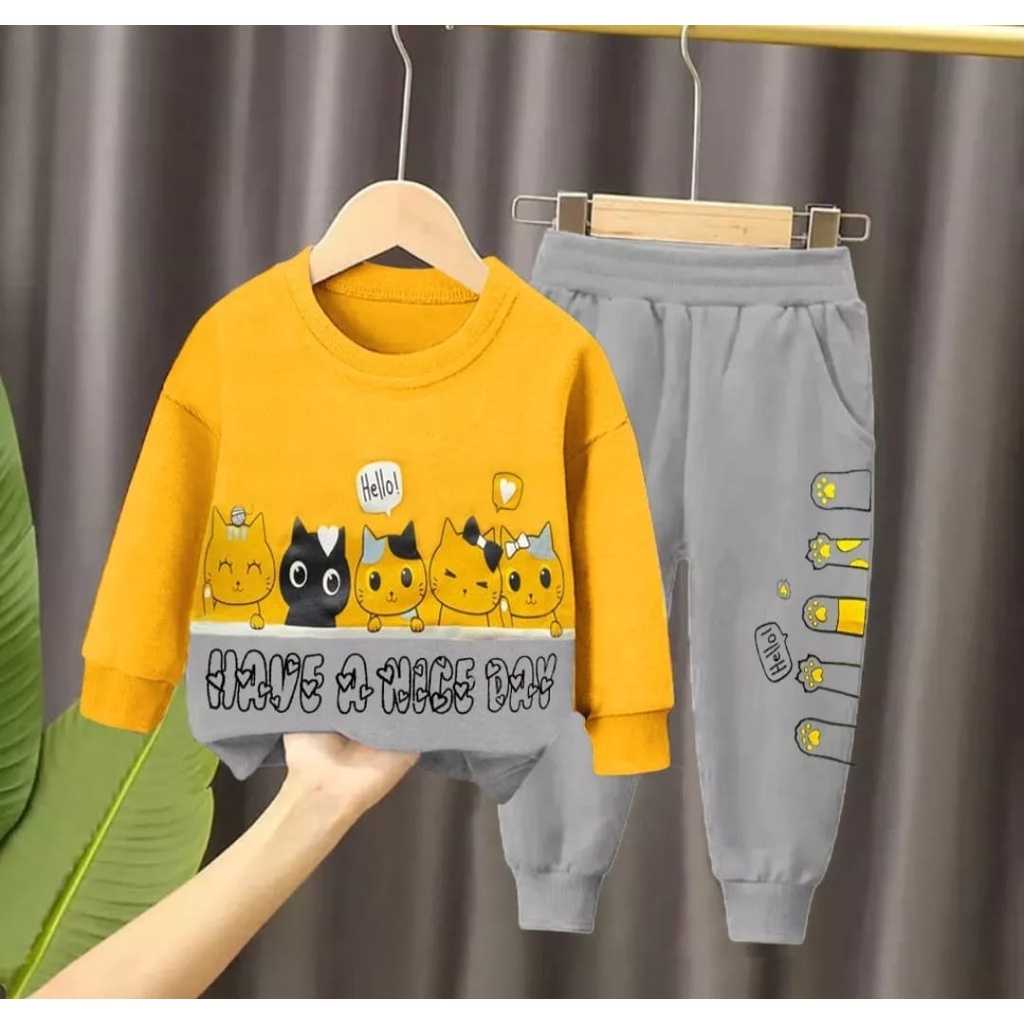 SWEATER ANAK LAKI LAKI DAN PEREMPUAN TERMURAN DAN KEKINIAN SETELAN SWETAER YELLOW CAT 1-5 TAHUN