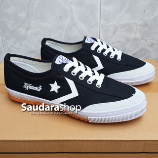 Kodachi 8119 Sepatu Kodachi Star Cefron Hitam Putih