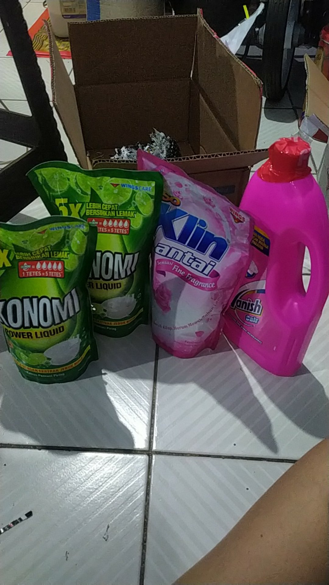 So Klin Lantai - Sensasi Baby & Fine Fragrance - Limited Edition - Refill 800ml