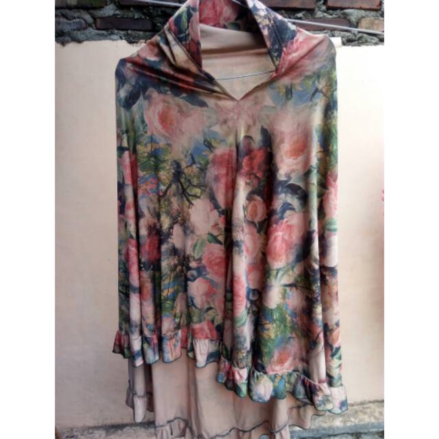 Kerudung bergo motif bunga