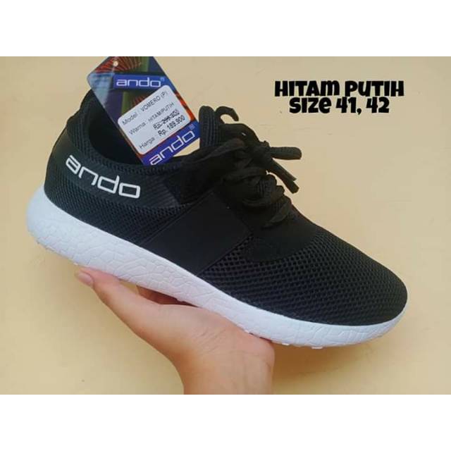 SNEAKERS PRIA KEREN/ SEPATU SEKOLAH HITAM PUTIH SIZE 41 / SEPATU OLAHRAGA PRIA MURAH / SEPATU MURAH