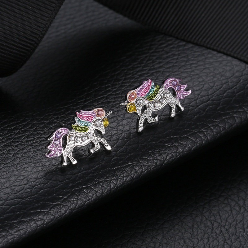 Fancyqube Anting Stud Desain Hewan Unicorn Aksen Kristal Warna-Warni Untuk Wanita