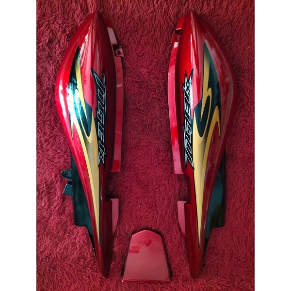 Cover Body Tiger Revo Merah Maron set