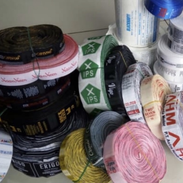 

Woven label ( rp 75-100/pc)