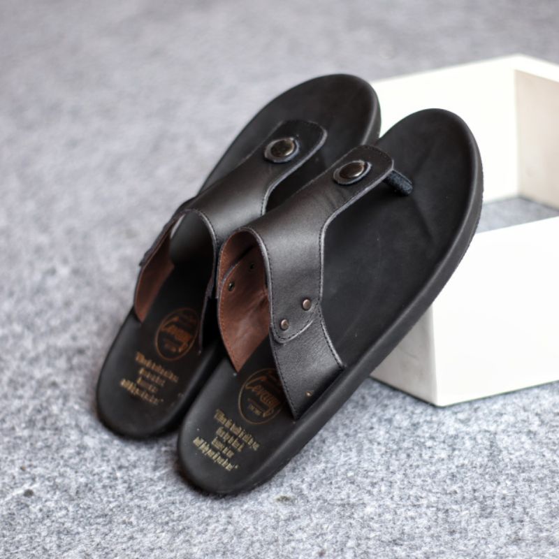 CLOVER Sandal Jepit Pria Sendal Jepit Casual Kulit Asli Ringan Santai Nongkrong Pantai