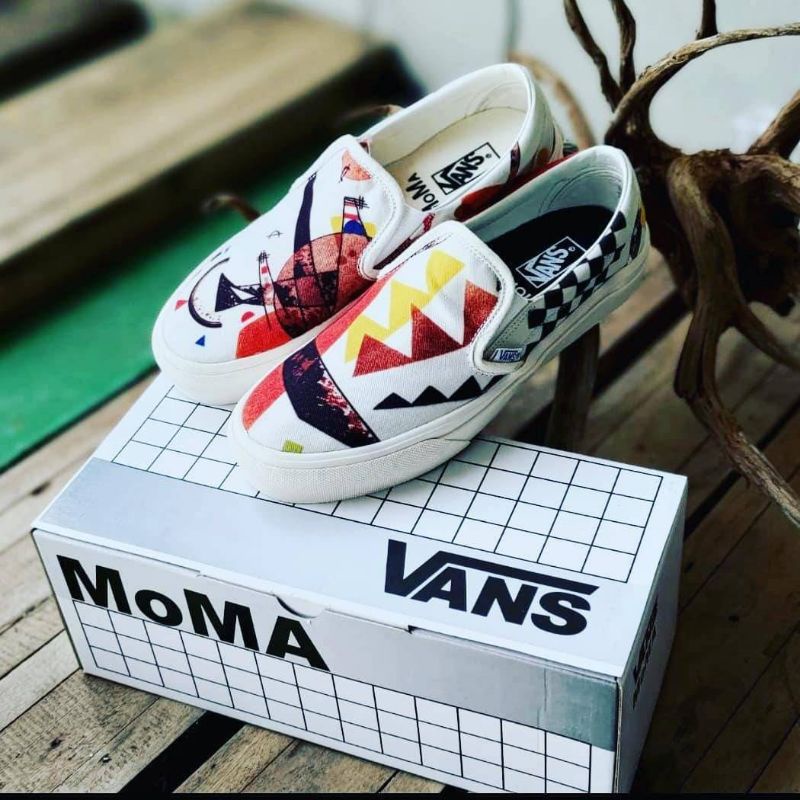Vans Slip On Moma