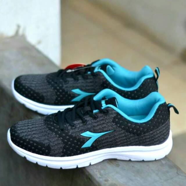 Sepatu Diadora Gabriella Original - Women - Black - Blue - Aerobik - Senam - Termurah