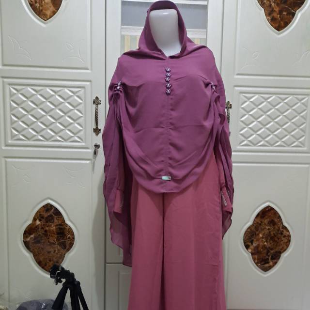 Set hijab ungu