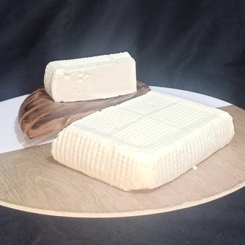 

Feta Cheese / Brinza / Keju Feta