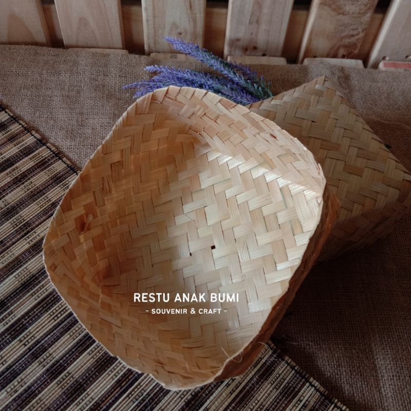 Sepasang besek natural 18 cm - Besek Box - Besek gudeg kenduri snack