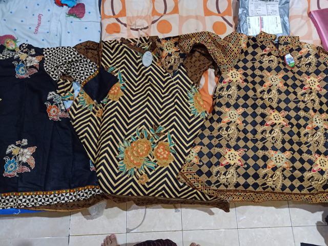 Tunik Aserehe Adona Hitam Big Size Jumbo Batik Modern Seragam Kantor