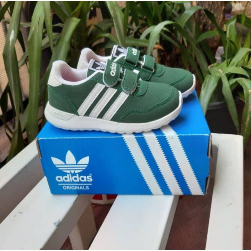 Sepatu anak adidas - sepatu adidas anak perekat size 21-32