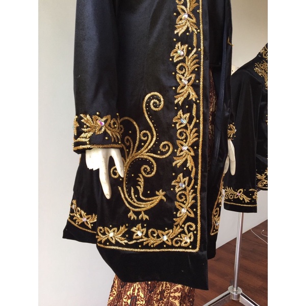 baju pengantin solo/kebaya pengantin solo