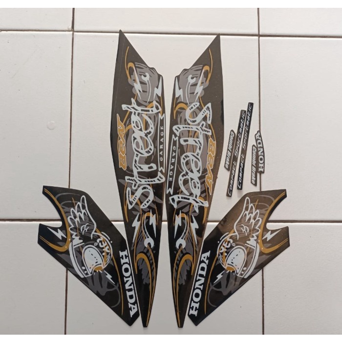 stiker striping honda beat street 2021 - Hitam