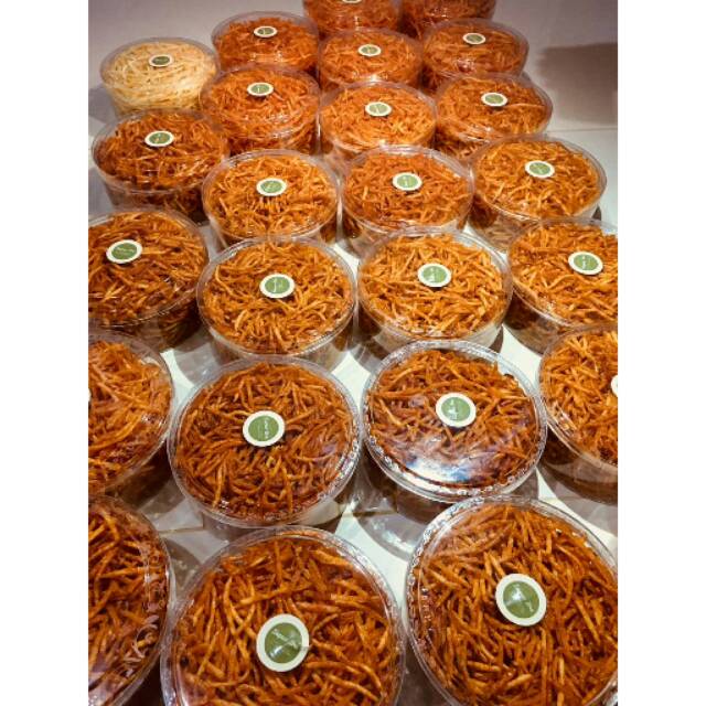 

Kentang kering dapur ibuu, pedas.. Asin.. Pedas bangett