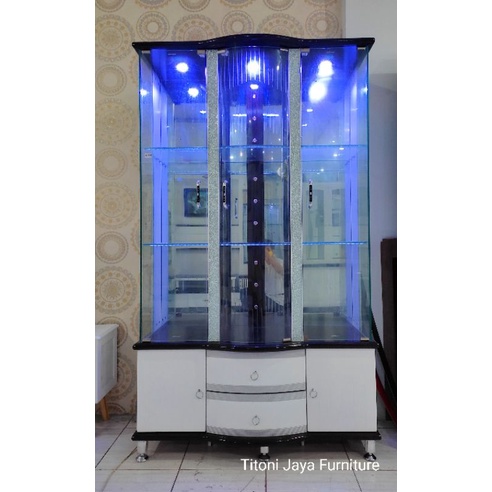 [PEKANBARU FREE ONGKIR] Lemari Hias 3 pintu kaca ix