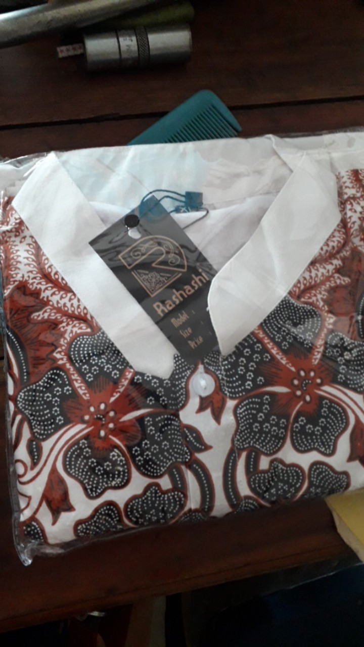 Kemba# Kemeja Koko Batik Lengan Pendek Premium Dasar Putih Berkelas Lapis Furing Ori Batik Solo