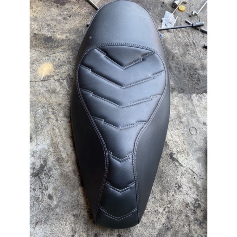 Cover Kulit Jok Caferacer MBtech Motor Nmax / Aksesoris Motor Nmax