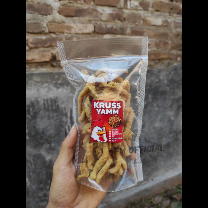 (TERMURAH) KRIPIK USUS AYAM CRISPY ANEKA RASA KEMASAN 100GR  RENYAH DAN GURIH /CAMILAN/MAKANA RINGAN