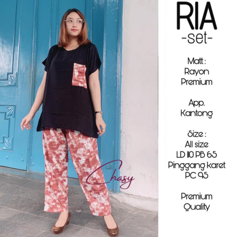 RIA SET BY CHASY